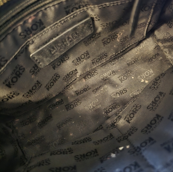 MICHAEL KORS BLACK TINA SMALL SATCHEL - Picture 4 of 4